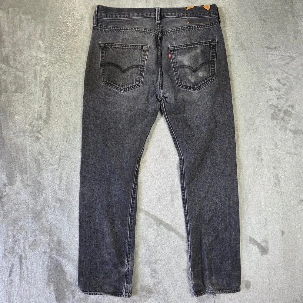 Levis 501 Original Fit Jeans Men 32x32 Faded Black Button Fly Straight Leg Denim